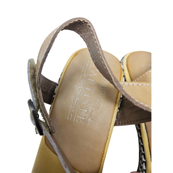 L'Artiste Spring Step 42 Vivitar Art to Wear Leather Sandal Perforated Floral - Picture 3 of 6